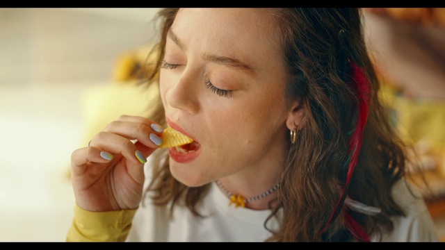 Video Reference: Nose, Cheek, Skin, Lip, Chin, Food, Eyelash, Mouth, Smile, Ear