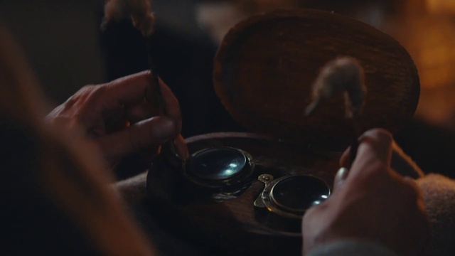 Video Reference: Flash photography, Gesture, Finger, Gas, Nail, Audio equipment, Darkness, Circle, Wrist, Automotive wheel system