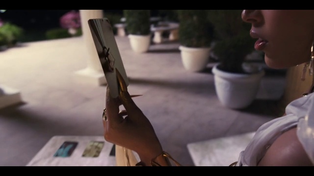 Video Reference: Shoulder, Window, Vision care, Plant, Eyewear, Automotive design, Gesture, Wood, Tints and shades, Nail