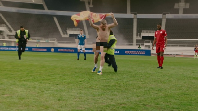 Video Reference: Shorts, Sports uniform, Player, Soccer ball, Grass, Rugby, Competition event, Football player, Championship, Sports
