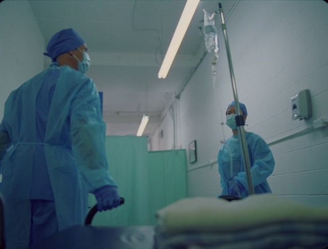 Video Reference: Health care provider, Surgeon, Medical, Safety glove, Sleeve, Operating theater, Scrubs, Hospital, Medical equipment, Health care