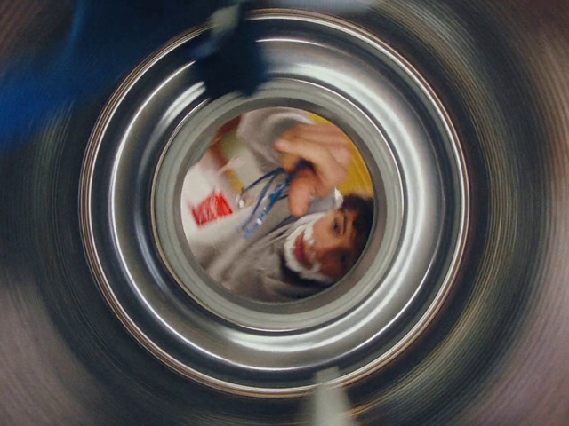 Video Reference: Tire, Head, Wheel, Eye, Automotive tire, Automotive lighting, Human body, Automotive design, Hubcap, Orange