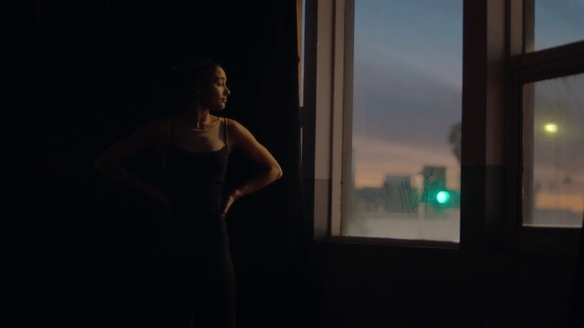Video Reference: Flash photography, Tints and shades, Window, Elbow, Sky, Darkness, Backlighting, Fashion design, Event, Midnight