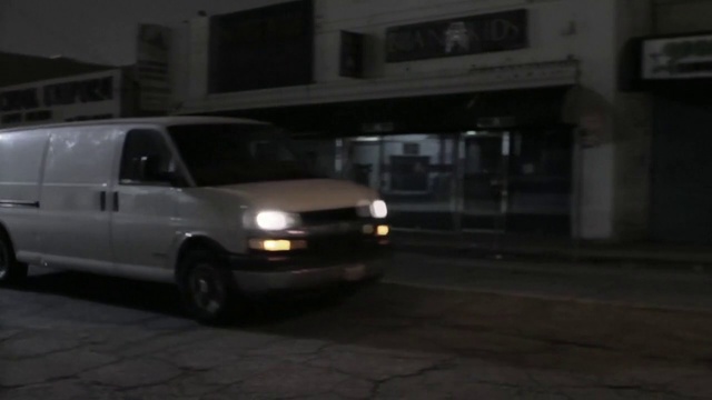 Video Reference: Automotive parking light, Car, Land vehicle, Vehicle, Tire, Wheel, Automotive side-view mirror, Automotive lighting, Automotive tire, Vehicle registration plate