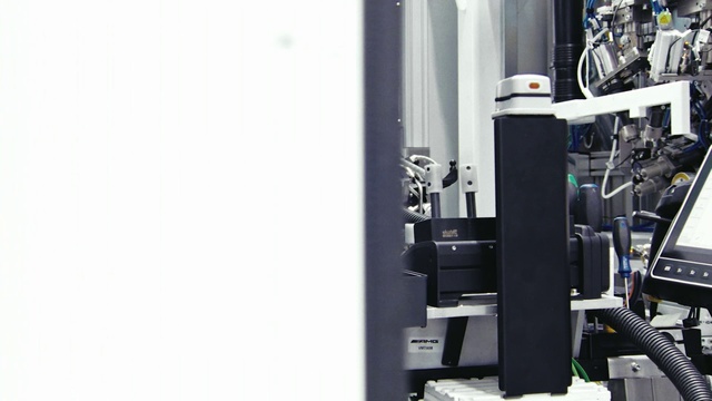 Video Reference: Electrical wiring, Engineering, Machine, Automotive tire, Computer hardware, Audio equipment, Wheel, Automotive design, Bicycle tire, Tire