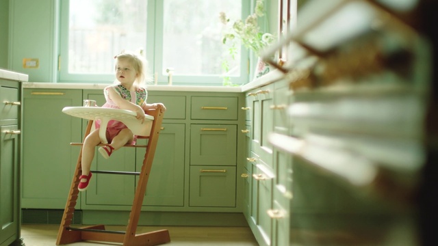 Video Reference: Property, Window, Wood, Shorts, Chair, Table, Knee, Floor, Toddler, Flooring
