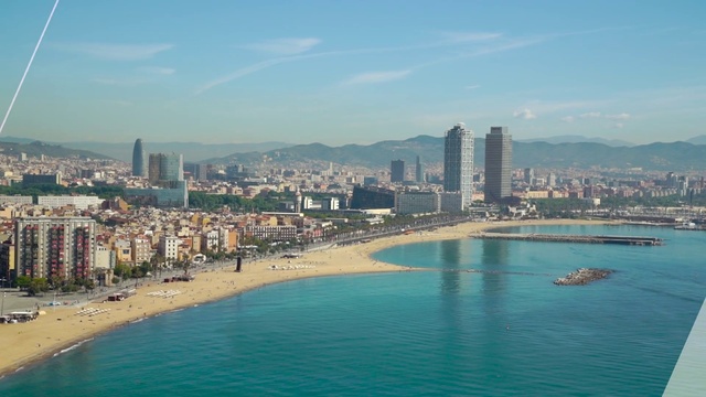 Video Reference: Water, Sky, Skyscraper, Building, Water resources, Cloud, Tower, Azure, Tower block, Urban design