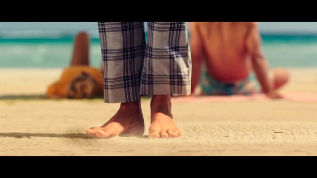 Video Reference: Leg, Shorts, People on beach, Human, Sleeve, Beach, Tartan, Gesture, Finger, Barefoot