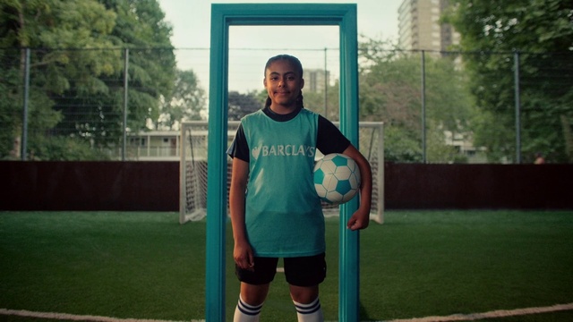 Video Reference: Shorts, Sports uniform, Sports equipment, Shirt, Football, Sky, Sports jersey, Jersey, Ball, Football equipment