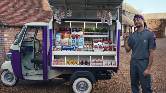 Video Reference: Tire, Wheel, Vehicle, Motor vehicle, Truck, Light commercial vehicle, Fruit, Automotive exterior, Mode of transport, Plant