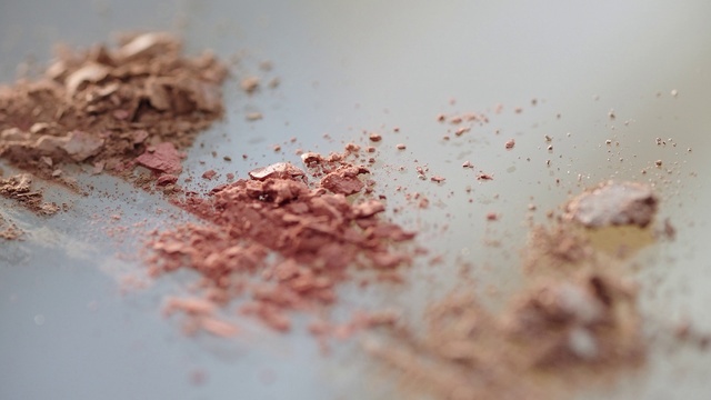 Video Reference: Brown, Plant, Ingredient, Cuisine, Dish, Spice, Close-up, Chemical compound, Soil, Peach