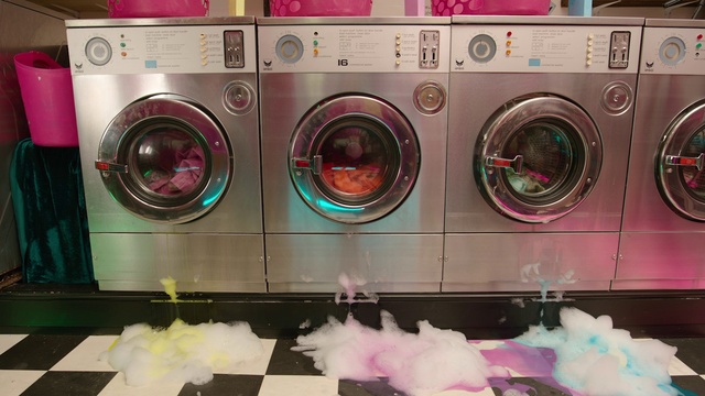 Video Reference: Photograph, Light, Washing machine, Laundry room, Clothes dryer, Major appliance, Material property, Laundry, Gas, Electronic device