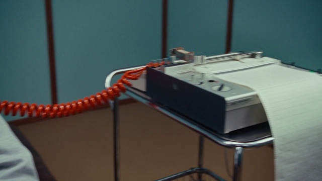 Video Reference: Gas, Table, Automotive exterior, Wood, Machine, Automotive lighting, Cable, Wire, Electronic instrument, Electrical wiring