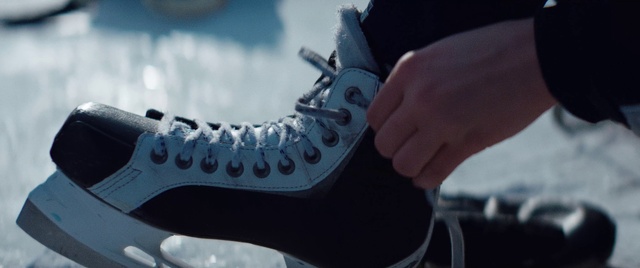 Video Reference: Shoe, Outdoor shoe, Walking shoe, Grey, Automotive tire, Sportswear, Sneakers, Human leg, Synthetic rubber, Denim