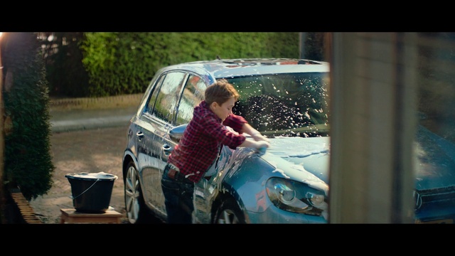 Video Reference: Car, Vehicle, Tire, Wheel, Automotive lighting, Hood, Motor vehicle, Automotive design, Automotive tire, Automotive mirror