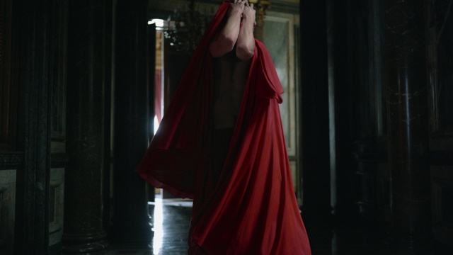 Video Reference: Shoulder, Flash photography, Fashion design, Waist, Gown, Curtain, Formal wear, Performing arts, Silk, Entertainment
