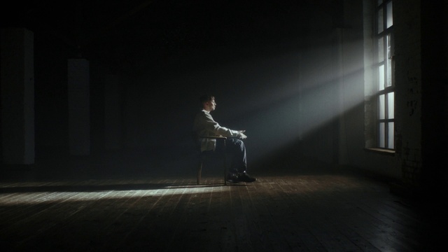 Video Reference: Flash photography, Grey, Wood, Performing arts, Entertainment, Flooring, Asphalt, Sky, Event, Space