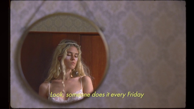 Video Reference: Face, Eyelash, Flash photography, Happy, Long hair, Jewellery, Wood, Brown hair, Headpiece, Cg artwork