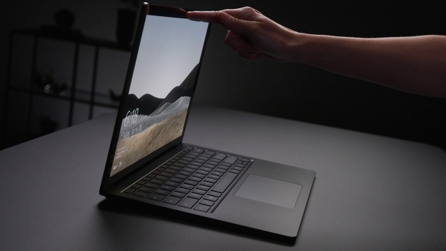 Video Reference: Computer, Hand, Personal computer, Laptop, Netbook, Touchpad, Output device, Input device, Table, Space bar