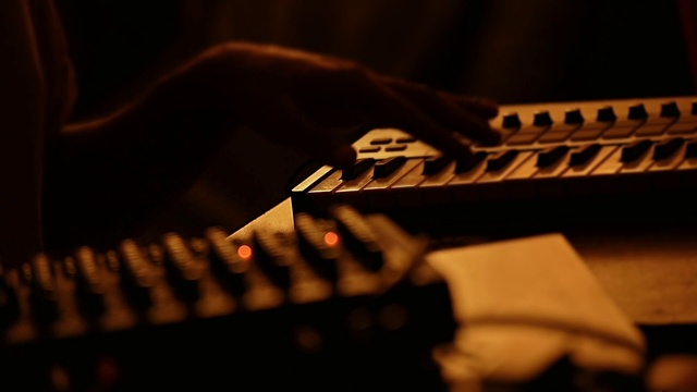 Video Reference: Musical instrument, Keyboard, Musical instrument accessory, Guitar accessory, Piano, Music, Electronic instrument, Font, Wood, Electronic musical instrument