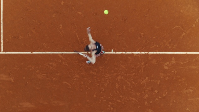 Video Reference: Footwear, Recreation, Sports, Competition event, Rope, Event, Competition, Balance, Athletics, Individual sports