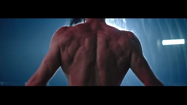 Video Reference: Hand, Eye, Plant, Muscle, Leg, Neck, Human body, Jaw, Sleeve, Gesture