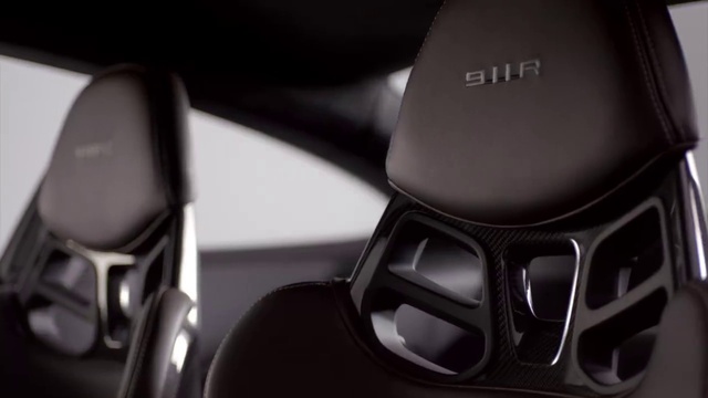 Video Reference: Automotive design, Motor vehicle, Automotive tire, Automotive lighting, Mode of transport, Grey, Personal luxury car, Steering wheel, Auto part, Rim