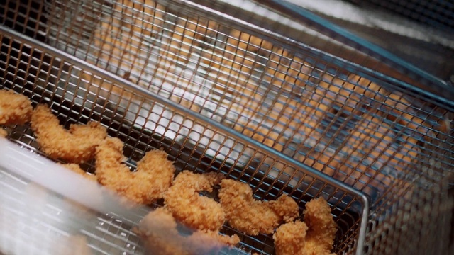 Video Reference: Food, Ingredient, Recipe, Cuisine, Dish, Deep frying, Cooking, Gas, Fried food, Finger food