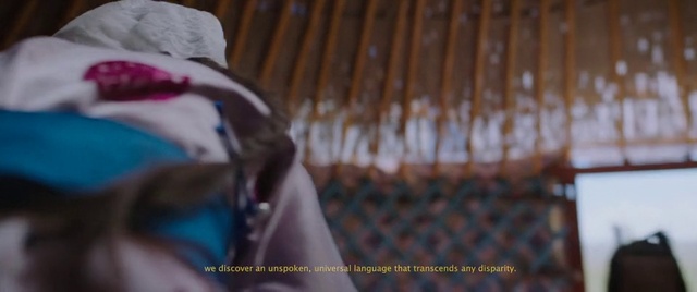 Video Reference: Wood, Mesh, Electric blue, Pattern, Fashion accessory, Flooring, Font, Net, Linens, Metal