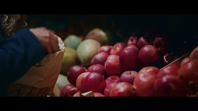 Video Reference: Food, Plant, Fruit, Seedless fruit, Staple food, Ingredient, Natural foods, Superfood, Whole food, Produce