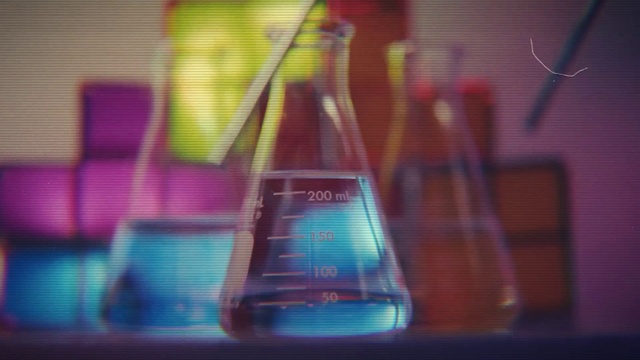 Video Reference: Liquid, Drinkware, Water, Glass bottle, Fluid, Purple, Alcoholic beverage, Barware, Bottle, Violet