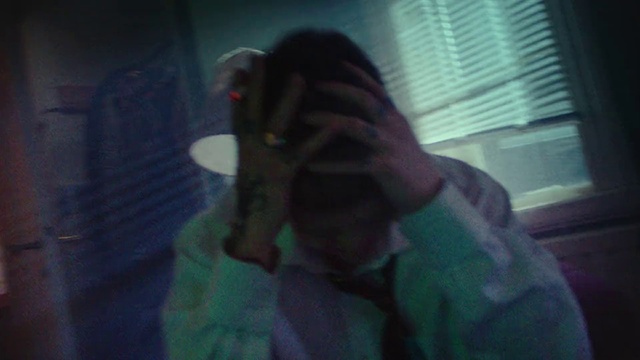 Video Reference: Mouth, Jaw, Window, Gesture, Beard, Finger, Fun, Electric blue, Eyewear, Thumb