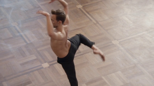 Video Reference: Joint, Arm, Active pants, Knee, yoga pant, Floor, Thigh, Flooring, Performing arts, Dance
