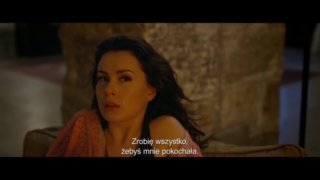 Video Reference: Flash photography, Eyelash, Happy, Long hair, Event, Darkness, Fun, Makeover, Jewellery, Portrait photography