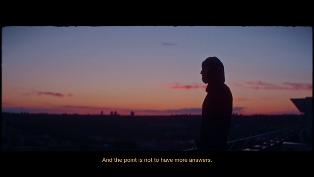 Video Reference: Cloud, Sky, Flash photography, Happy, Afterglow, Travel, Dusk, Sunset, Sunrise, Horizon