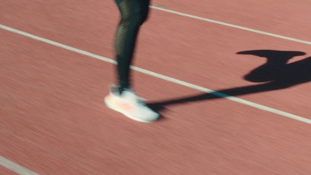 Video Reference: Footwear, Track and field athletics, Sportswear, Flooring, Exercise, Player, Race track, Athlete, Wood, Running