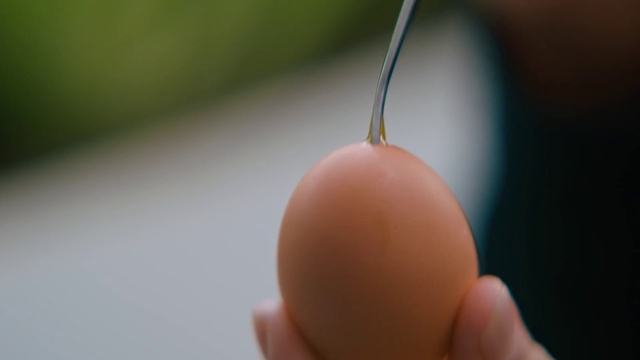 Video Reference: Plant, Food, Gesture, Finger, Terrestrial plant, Fruit, Natural foods, Thumb, Twig, Peach