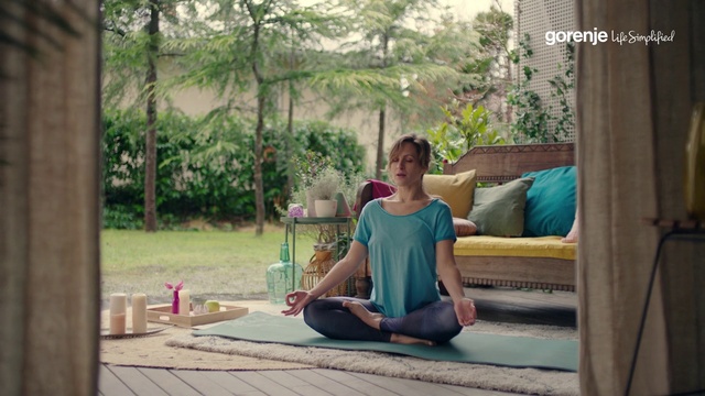 Video Reference: Plant, Comfort, Tree, Wood, Sunlight, Leisure, Shade, Grass, Outdoor furniture, Tints and shades