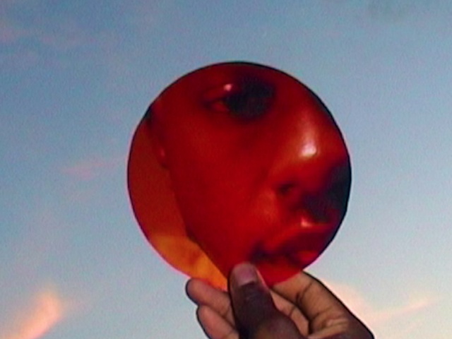 Video Reference: Food, Plant, Sky, Fruit, Cloud, Gesture, Natural foods, Finger, Happy, Vegetable