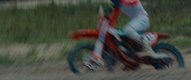 Video Reference: Wheel, Tire, Bicycle handlebar, Bicycle tire, Bicycle clothing, Bicycles--Equipment and supplies, Automotive tire, Helmet, Bicycle accessory, Racing