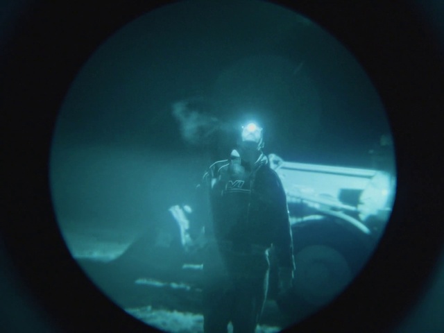 Video Reference: Sky, Human body, Automotive lighting, Window, Entertainment, Performing arts, Flash photography, Lens flare, Electric blue, Circle