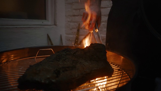 Video Reference: Food, Dress, Flame, Wood, Fire, Heat, Gas, Tints and shades, Cooking, Event