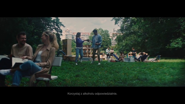 Video Reference: Plant, Flash photography, Chair, Tree, People in nature, Happy, Grass, Leisure, Lawn, Fun