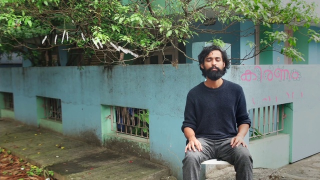 Video Reference: Forehead, Vertebrate, Beard, Temple, Sleeve, Standing, Mammal, Eyewear, Leisure, Adaptation