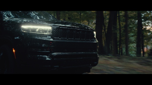 Video Reference: Tire, Automotive side marker light, Wheel, Grille, Vehicle, Automotive tire, Hood, Automotive lighting, Car, Motor vehicle