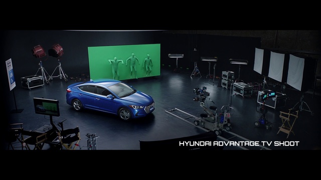 Video Reference: Wheel, Tire, Land vehicle, Car, Vehicle, Automotive lighting, Motor vehicle, Automotive design, Alloy wheel, Rolling