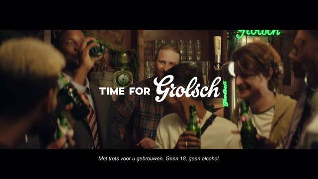 Video Reference: Flash photography, Font, Event, Sharing, Darkness, Photo caption, Fun, Entertainment, Music, Midnight