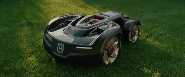 Video Reference: Tire, Wheel, Car, Vehicle, Motor vehicle, Automotive tire, Automotive exterior, Alloy wheel, Rim, Automotive design