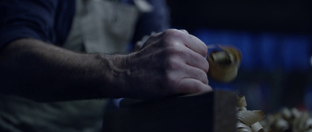 Video Reference: Gesture, Finger, Wrist, Wood, Thumb, Nail, Human leg, Elbow, Personal protective equipment, Electric blue