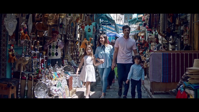 Video Reference: Textile, Style, Entertainment, Fun, Crowd, Travel, T-shirt, City, Fashion design, Event